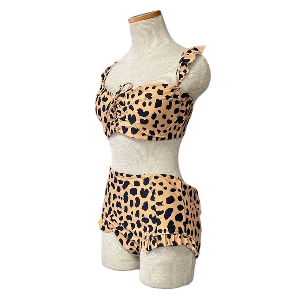 Repost, never wore due to losing weight. Marina West NWT Bikini,Cheetah Print XL